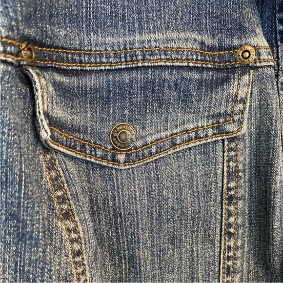 St. John’s Bay Denim Jacket 2X | Stretch Jean Jacket | Classic Blue | Like New - Picture 7 of 11